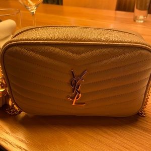 Meet your Posher, Sharlynn